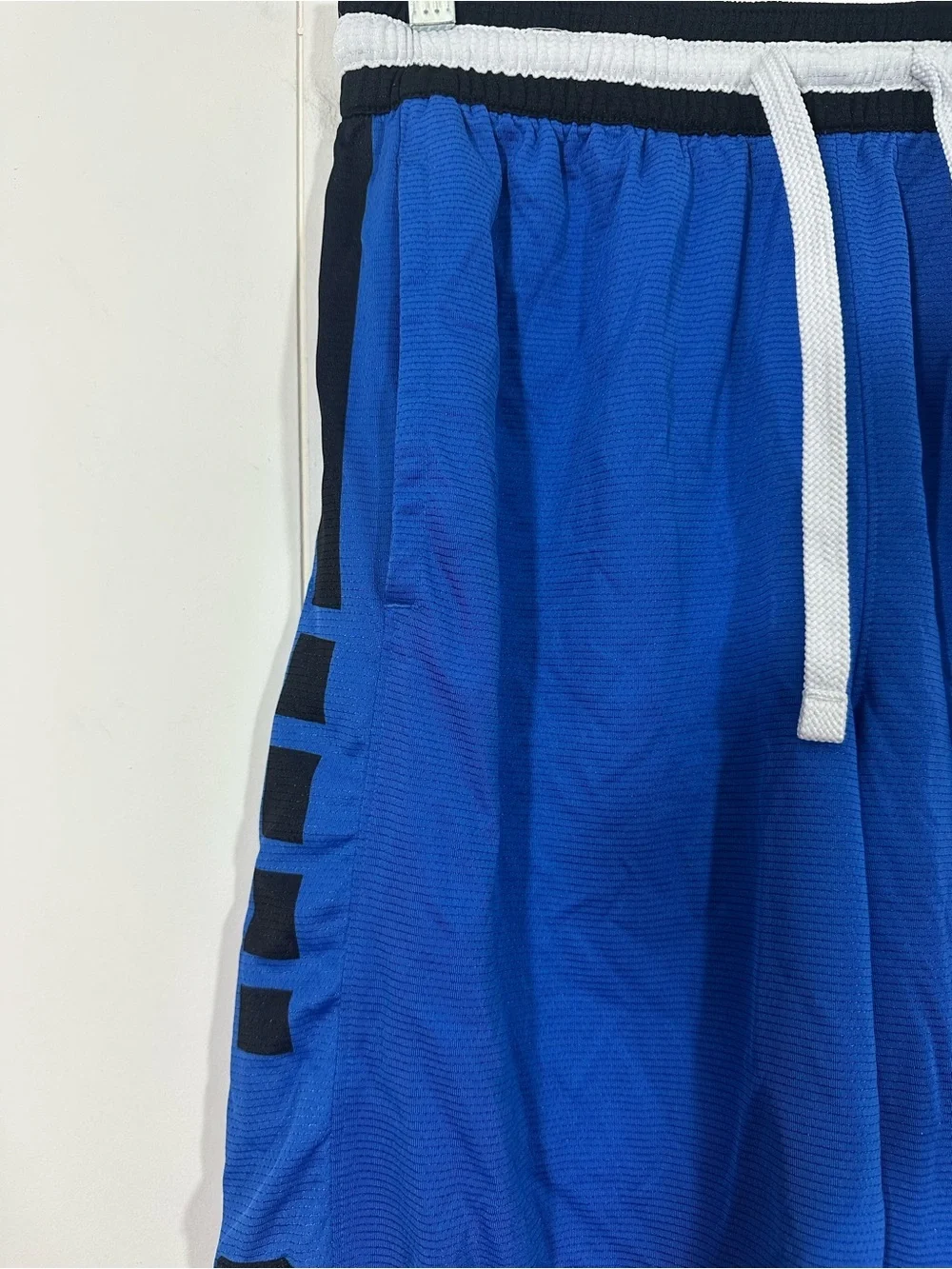 Nike DRI-FIT Blue Boys small Basketball Training Gym Shorts casual